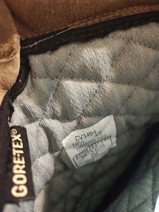 NWT Corcoran Matterhorn Mens 10.5 Gore-Tex Vibram Thinsulate 200g Boots CV3494 main image 11